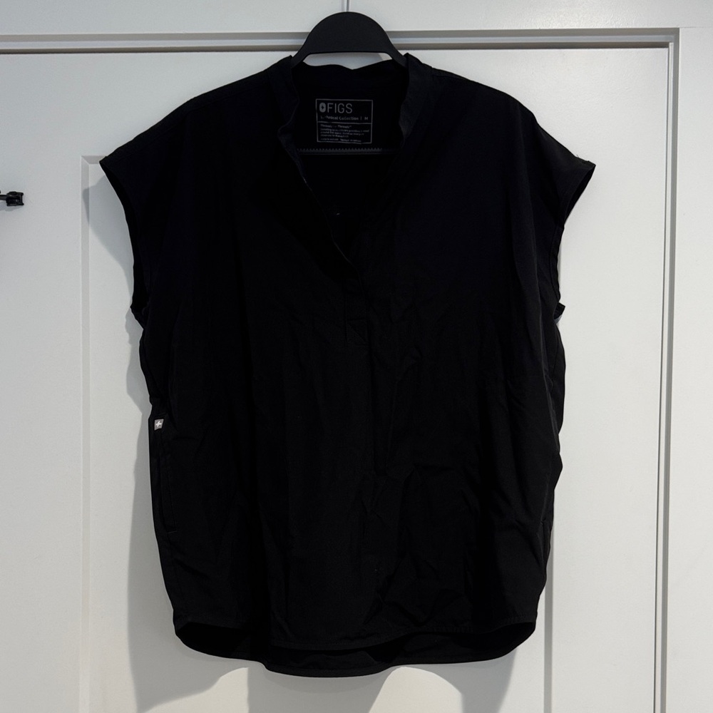 Figs Black Women's Top